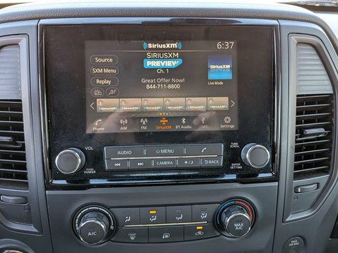 Used 2024 Nissan Titan SV image 25