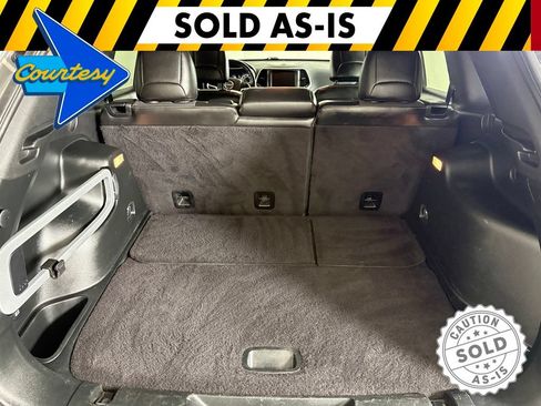 Used 2018 Jeep Cherokee Latitude Plus FWD image 18