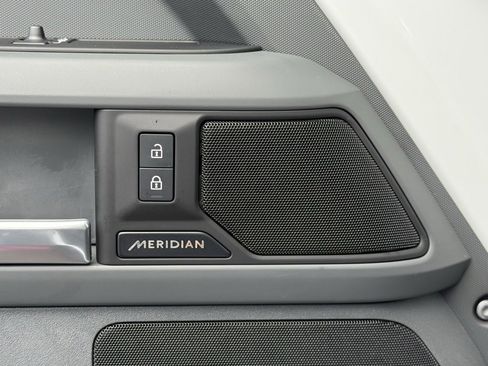 Certified 2025 Land Rover Defender 90 S image 14