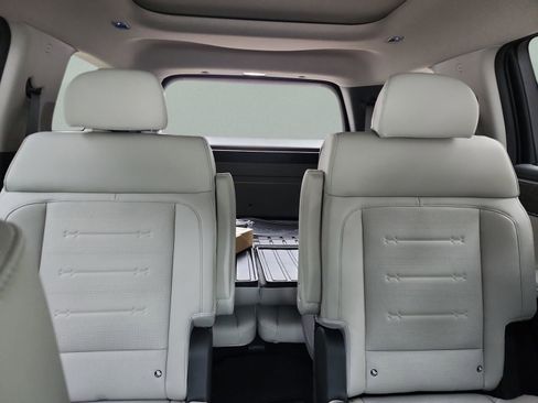 New 2026 Hyundai Santa Fe Limited FWD image 18