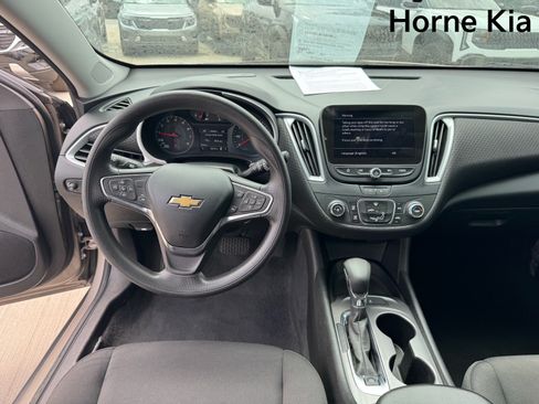 Used 2023 Chevrolet Malibu LS FWD image 15