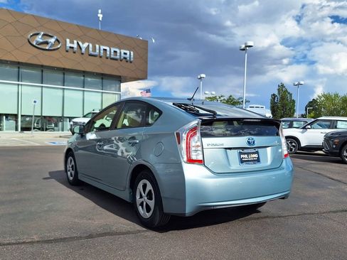 Used 2015 Toyota Prius Three w/ Solar Roof Package FWD image 5