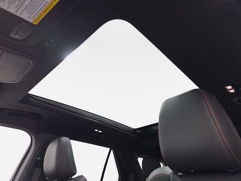 Used 2026 Ford Explorer ST w/ Sun And Sound Package image 30