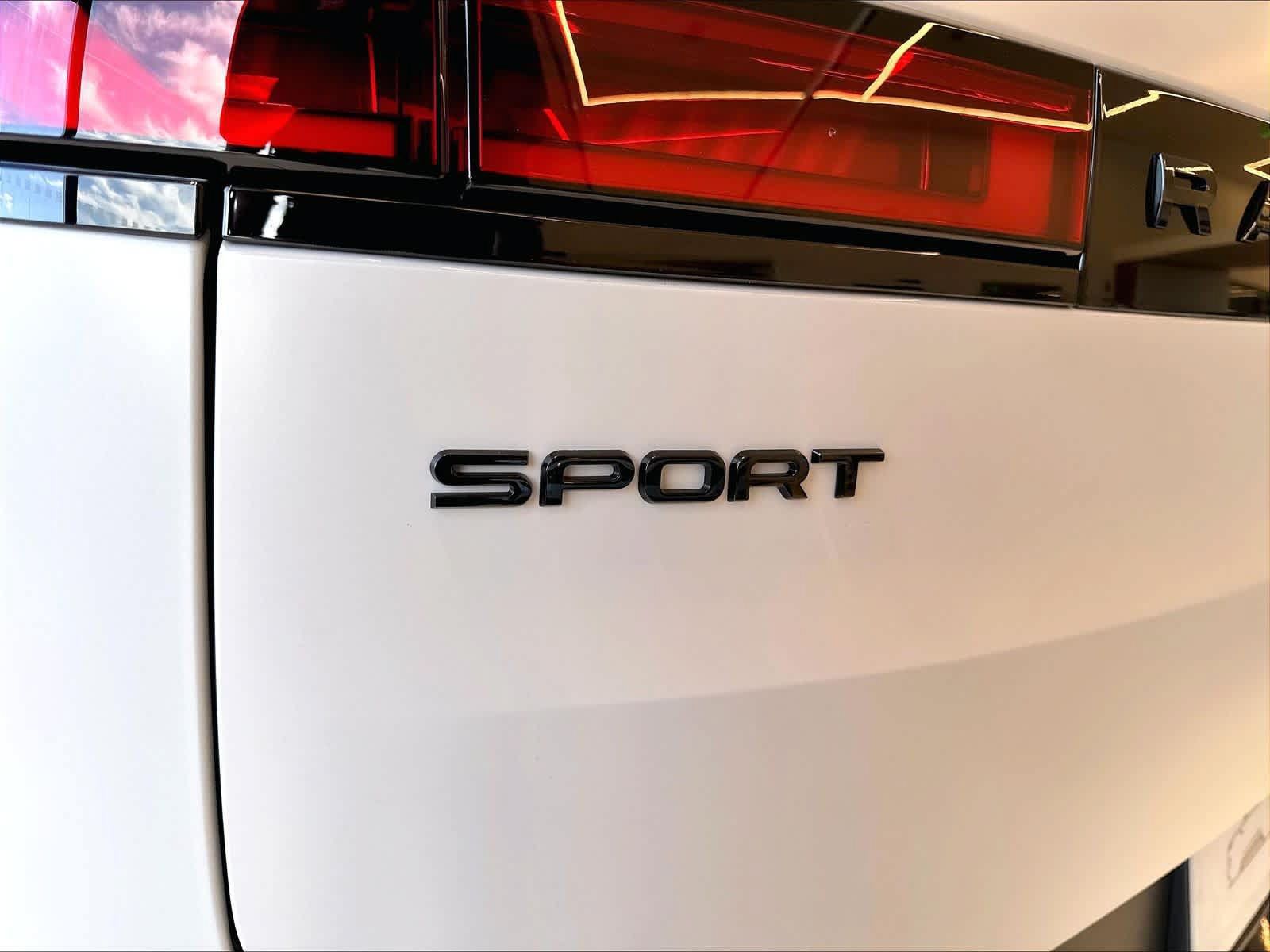 New 2026 Land Rover Range Rover Sport SE AWD/4WD image 25