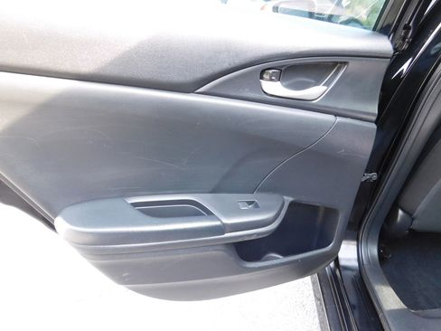 Used 2021 Honda Civic Sport image 6