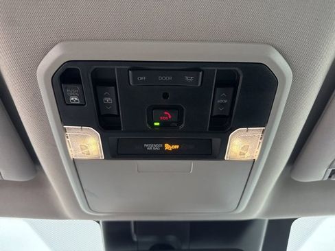 Used 2024 Toyota Tundra Limited image 27