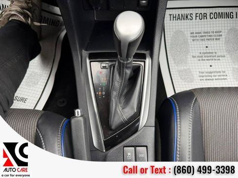 Used 2017 Toyota Corolla SE image 21