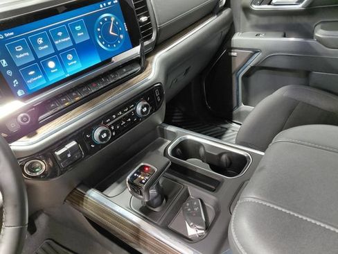 Used 2024 Chevrolet Silverado 1500 RST w/ All Star Edition Plus AWD/4WD image 4