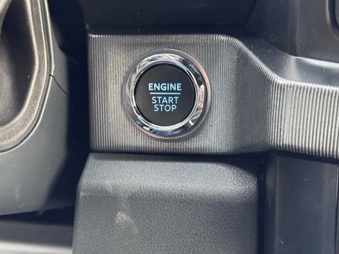 New 2026 Ford F250 Platinum w/ FX4 Off-Road Package image 6