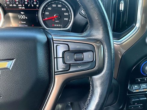 Used 2019 Chevrolet Silverado 1500 High Country image 12