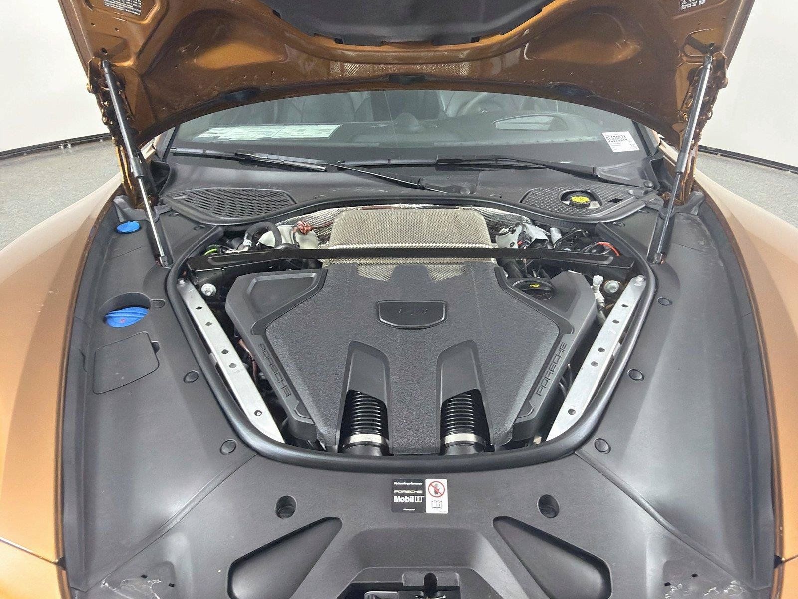 Certified 2025 Porsche Panamera GTS AWD/4WD image 37