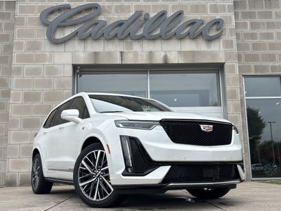 New 2025 Cadillac XT6 Sport w/ Platinum Package