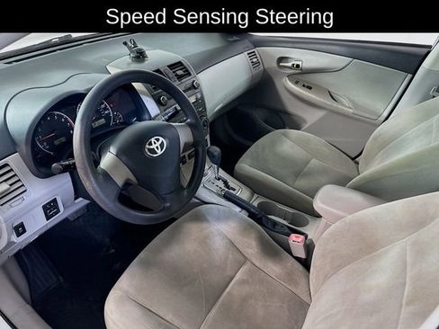 Used 2011 Toyota Corolla LE FWD image 11