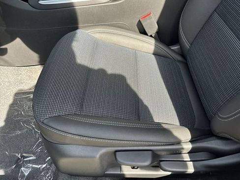 New 2026 Buick Envista Preferred image 12