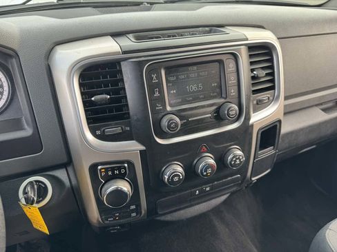 Used 2017 RAM 1500 Classic SLT image 28