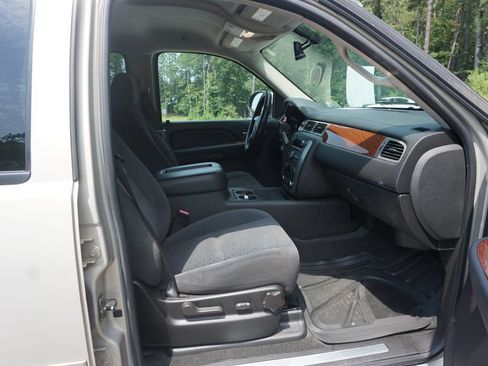 Used 2008 GMC Yukon SLE w/ Convenience Package RWD image 14