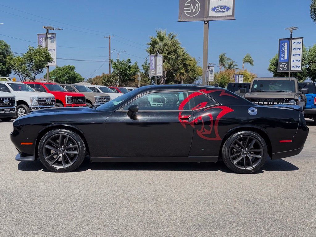 Used 2019 Dodge Challenger GT w/ Plus Package RWD image 5