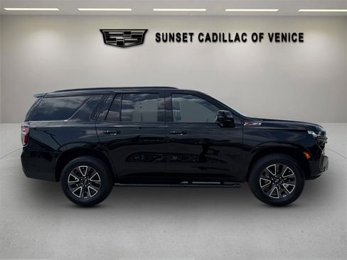 Used 2021 Chevrolet Tahoe Z71 w/ Luxury Package image 2