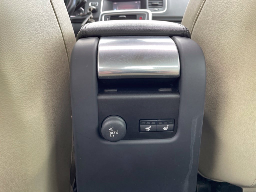 Used 2018 Volvo S60 T5 Inscription w/ Climate Package AWD/4WD image 14