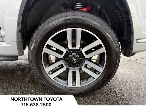 Used 2024 Toyota 4Runner Limited image 24