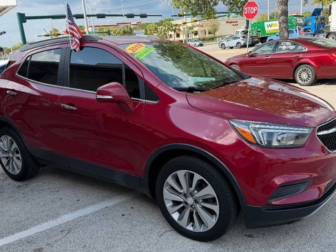 Used 2019 Buick Encore Preferred w/ Safety Package FWD image 3