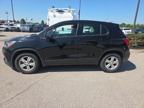 Used 2020 Chevrolet Trax LS FWD image 5
