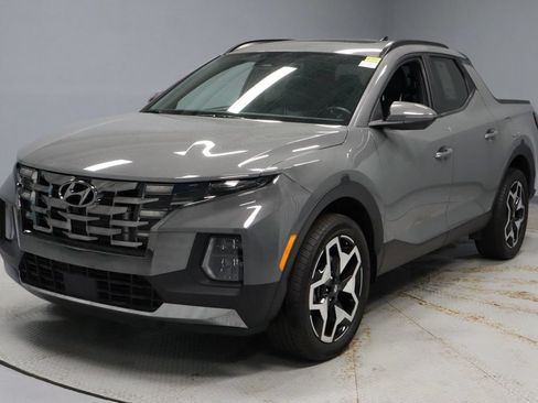Certified 2022 Hyundai Santa Cruz Limited AWD/4WD image 9