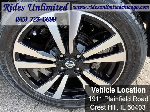 Used 2019 Nissan Kicks SV FWD image 35