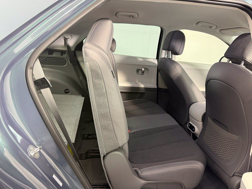 Used 2024 Hyundai Ioniq 5 SEL RWD image 17