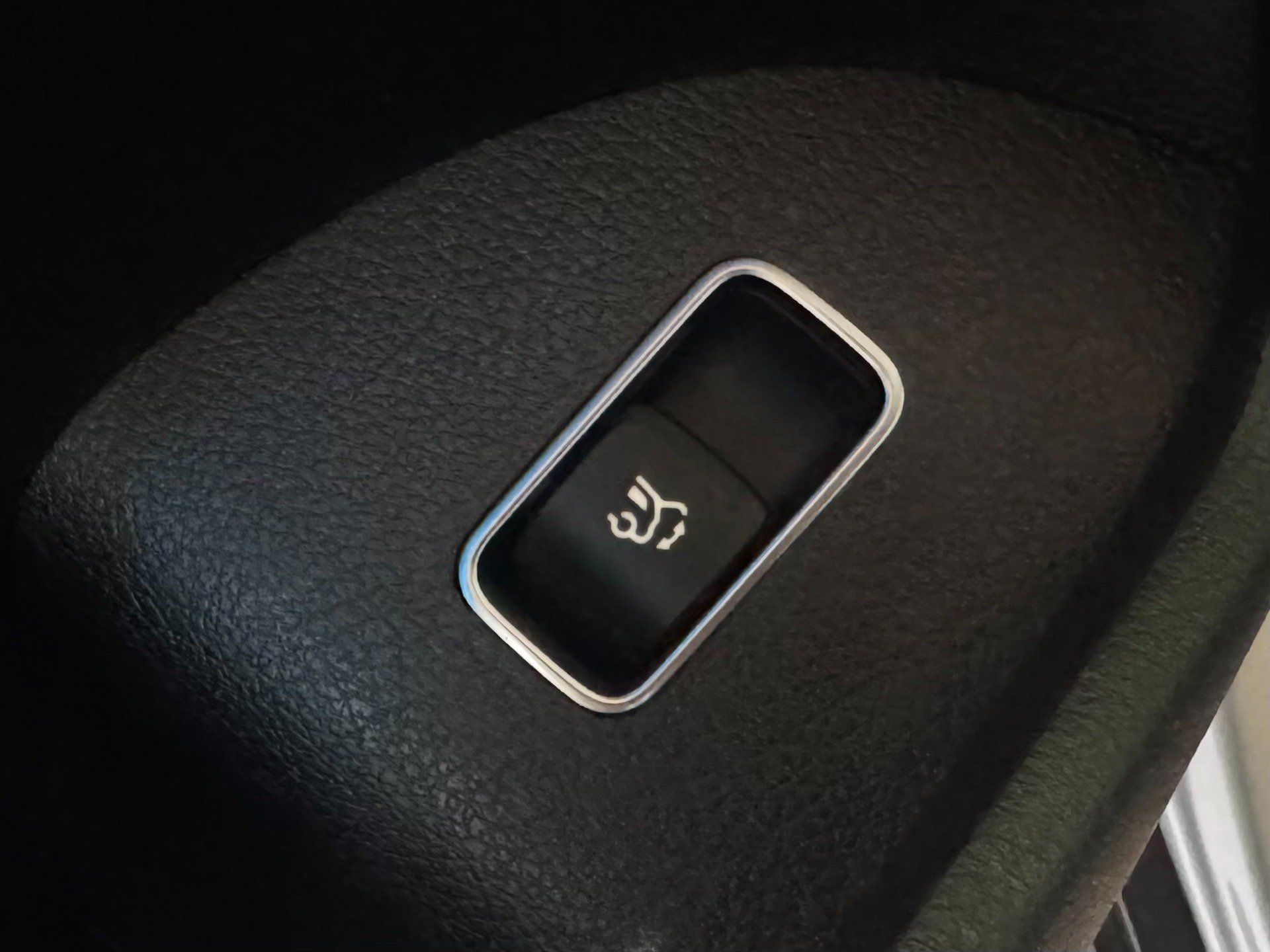Used 2022 Mercedes-Benz GLS 450 4MATIC image 95