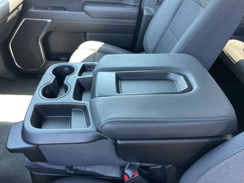 Used 2024 Chevrolet Silverado 1500 LT AWD/4WD image 14