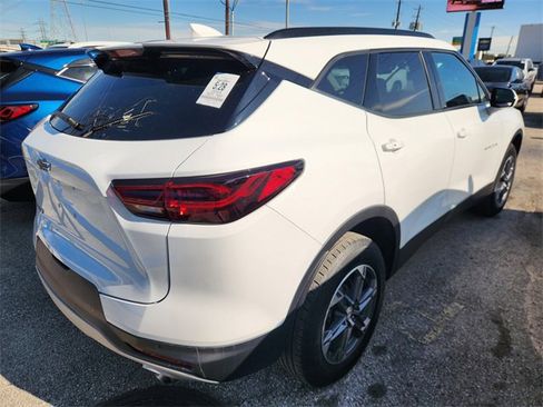 Used 2024 Chevrolet Blazer LT w/ Convenience Package image 5