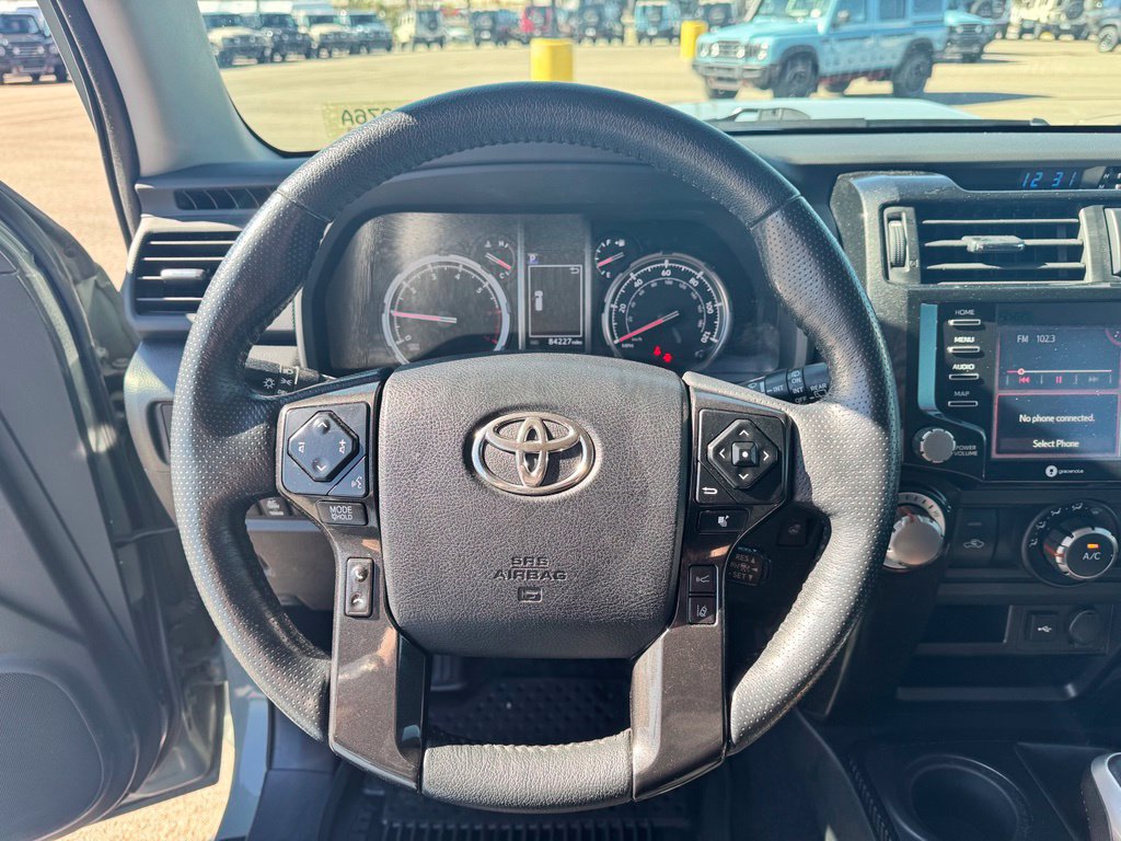 Used 2023 Toyota 4Runner TRD Off-Road Premium w/ Off Road Premium Plus Package AWD/4WD image 10