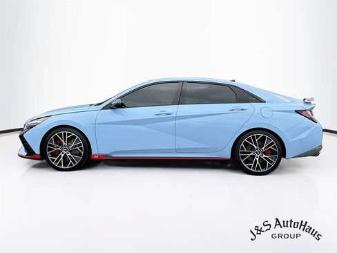 Used 2023 Hyundai Elantra N FWD image 4