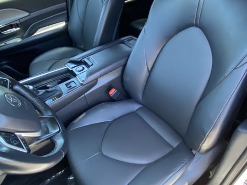 Certified 2025 Toyota Grand Highlander AWD image 29