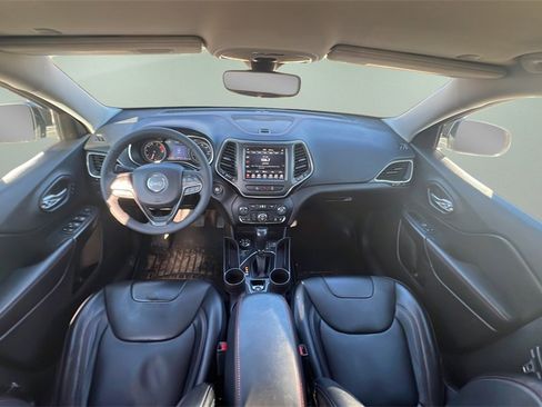 Used 2021 Jeep Cherokee Trailhawk w/ Premium Leather Package image 20