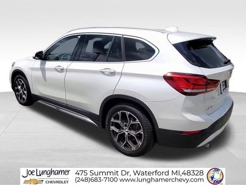 Used 2021 BMW X1 xDrive28i AWD/4WD image 7