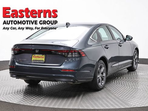 Used 2023 Honda Accord EX image 5