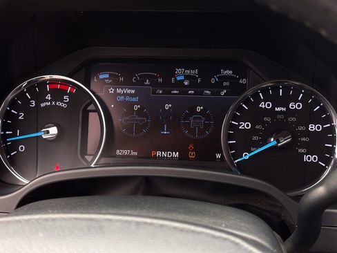 Used 2021 Ford F250 Lariat w/ Lariat Value Package image 16