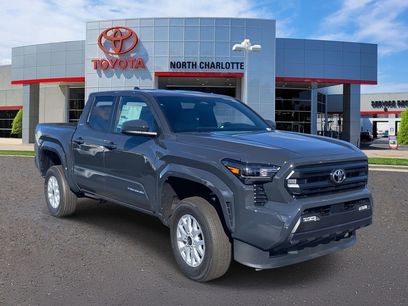 New 2025 Toyota Tacoma SR5