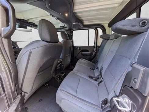 New 2025 Jeep Gladiator Willys image 17