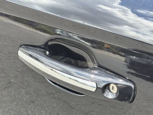 Used 2019 Lincoln Nautilus Reserve AWD/4WD image 13