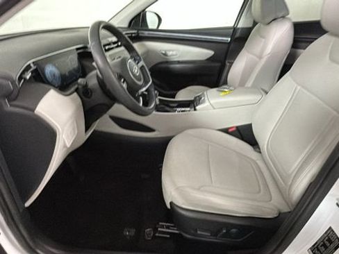 Used 2024 Hyundai Tucson SEL w/ Convenience Package FWD image 12