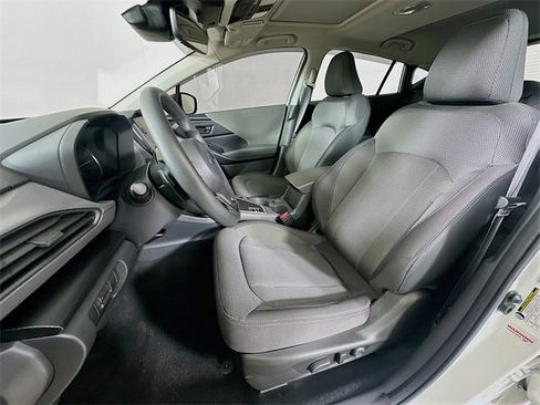 Used 2024 Subaru Crosstrek 2.0i Premium image 27