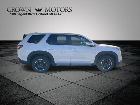 New 2025 Honda Pilot EX-L image 14