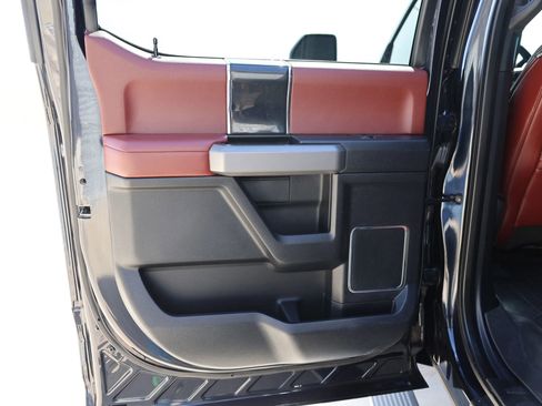 Used 2021 Ford F350 Platinum w/ Tremor Off-Road Package image 43