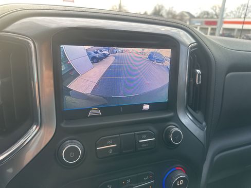 Used 2021 Chevrolet Silverado 1500 LT image 27