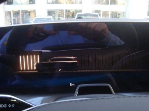 New 2026 Cadillac Vistiq Premium Luxury image 11