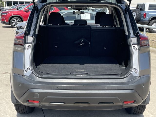 Used 2021 Nissan Rogue S FWD image 27