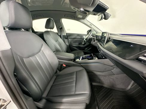 Used 2025 Audi A5 2.0T Premium Plus w/ Premium Plus AWD/4WD image 43